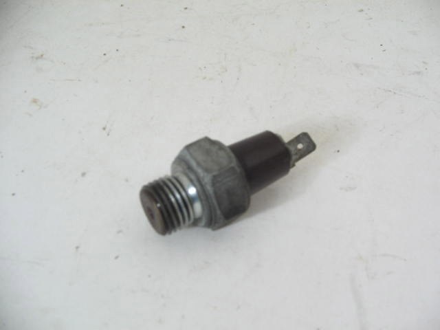OIL LITE SENDING UNIT