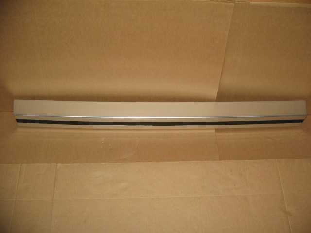 SILVER REAR BUMPER BAR