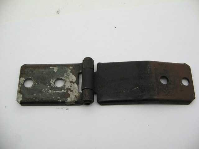 ENGINE LID HINGE ASSEMBLY