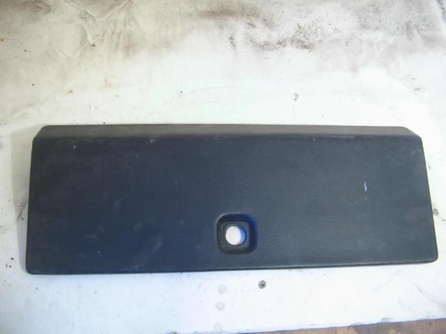 BLACK OUTER GLOVE BOX DOOR LID