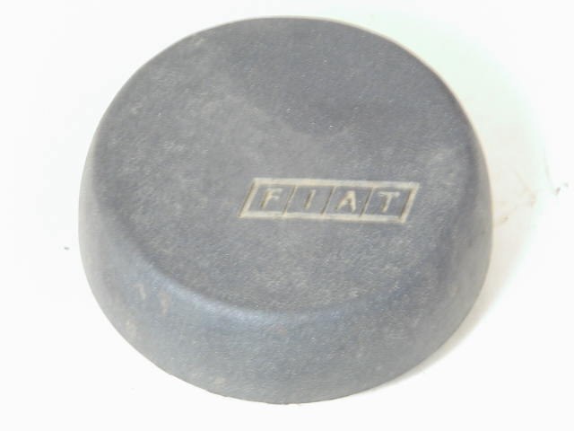 1979-82 HORN BUTTON, BLACK