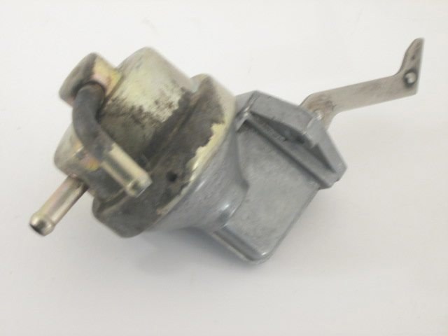 2 LITER CARBURETED FUEL PUMP