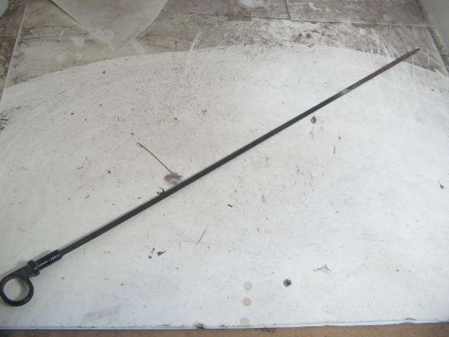 7/1980-85 ENGINE OIL DIPSTICK