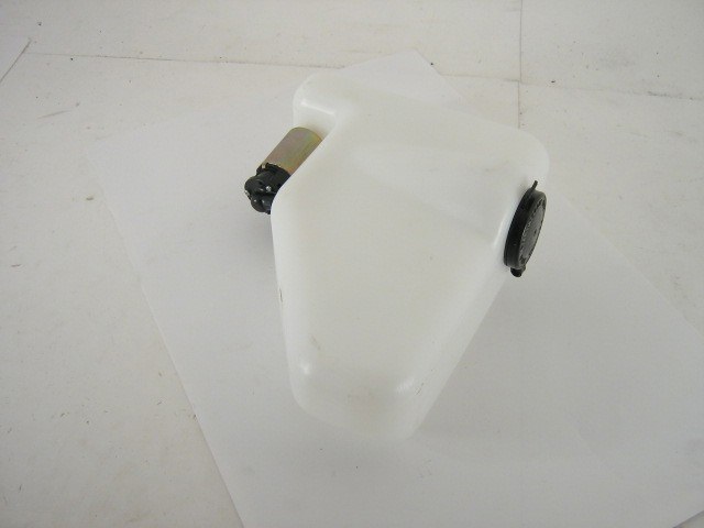 REAR WASHER RESERVOIR W MOTOR