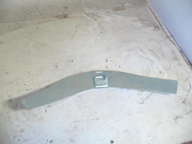 1983-85 TOP BOOT RIGHT CLIP