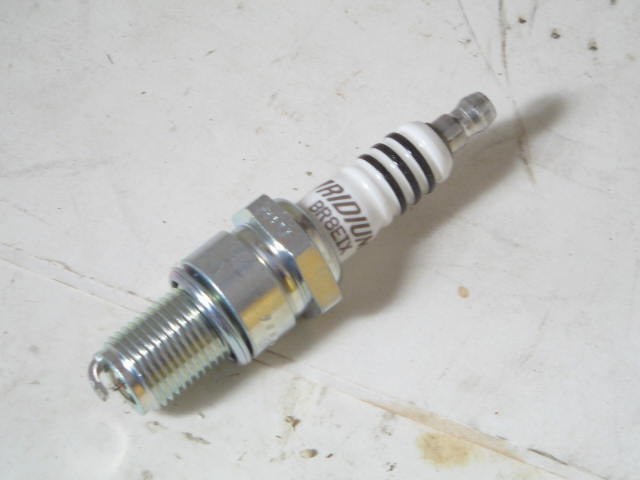 NGK BR8EIX SPARK PLUG