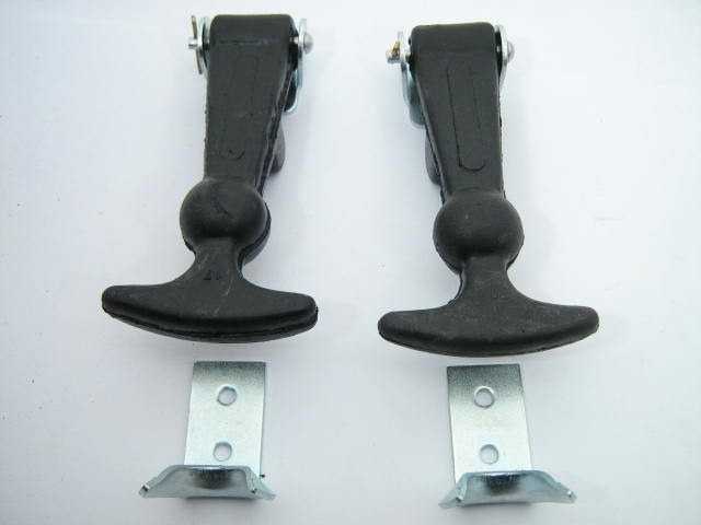 PAIR BLACK RUBBER HOOD STRAPS