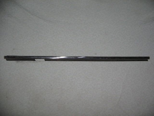 1974-86 RIGHT OUTER DOOR TRIM