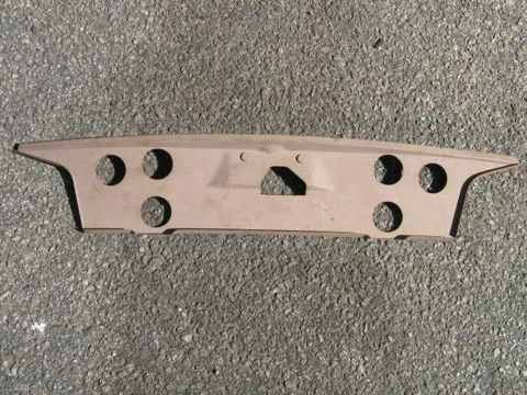 REAR UPPER INNER TRUNK PANEL