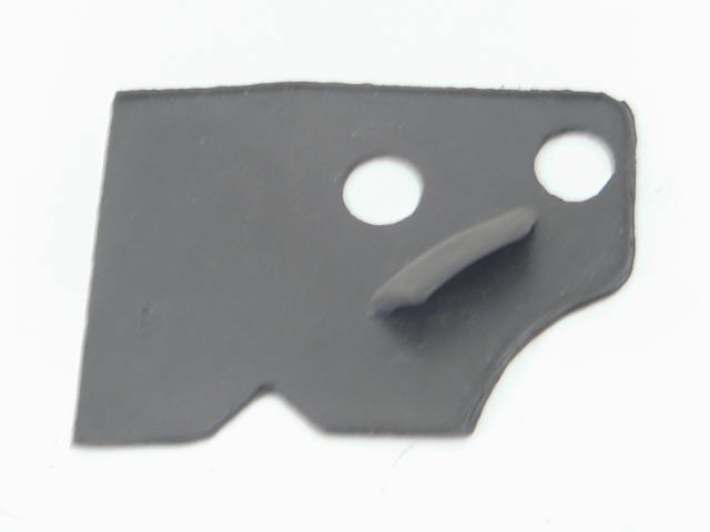 RIGHT FRONT FISHPLATE RUBBER
