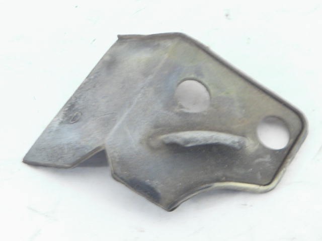 RIGHT FRONT FISHPLATE RUBBER