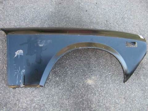 1979-85 RIGHT FRONT FENDER