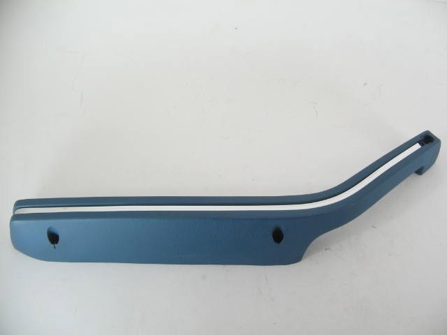 1979-82 LEFT BLUE ARM REST