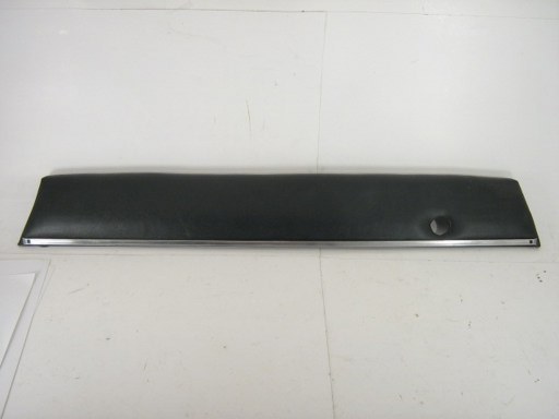 1979-85 LEFT UPPR DR PANEL PAD