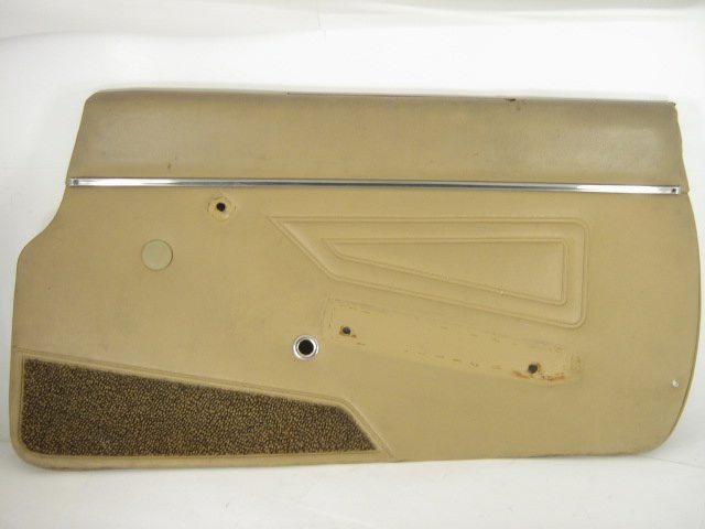 1980-85 RIGHT BEIGE DOOR PANEL