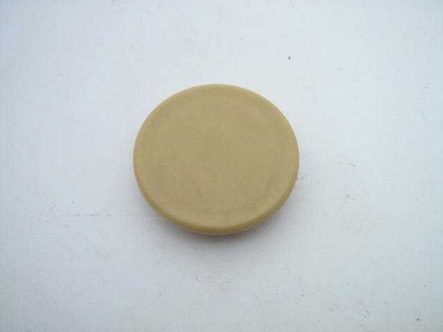 1979-85 BEIGE DOOR PANEL PLUG