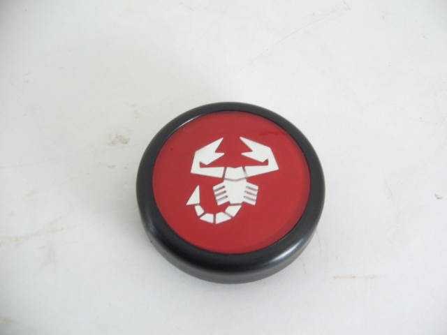 55 MM RED ABARTH WHEEL CENTR
