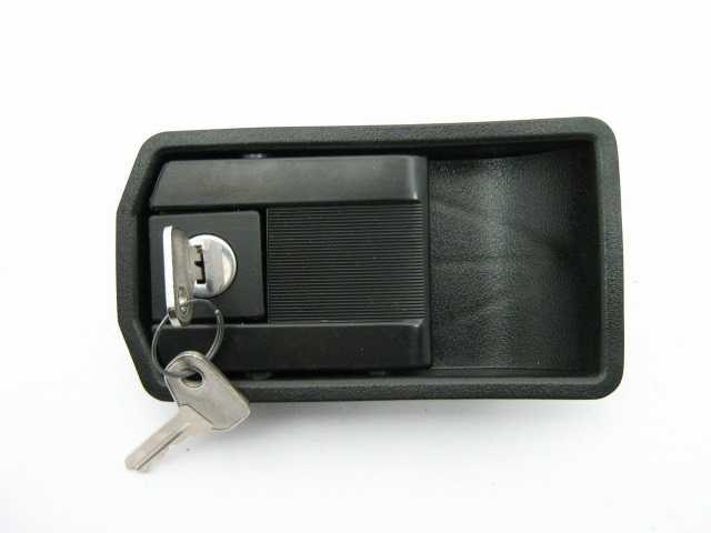 BLACK RT OUTSIDE DOOR HANDLE