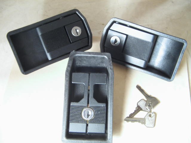 BLACK DOOR & TRUNK HANDLE SET