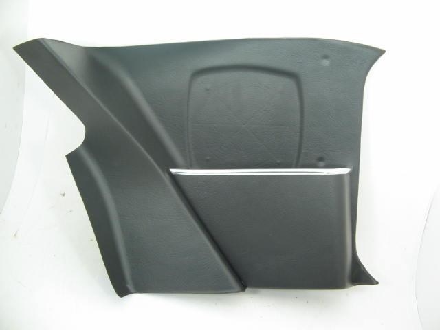 BLACK RIGHT FRONT MAP POCKET
