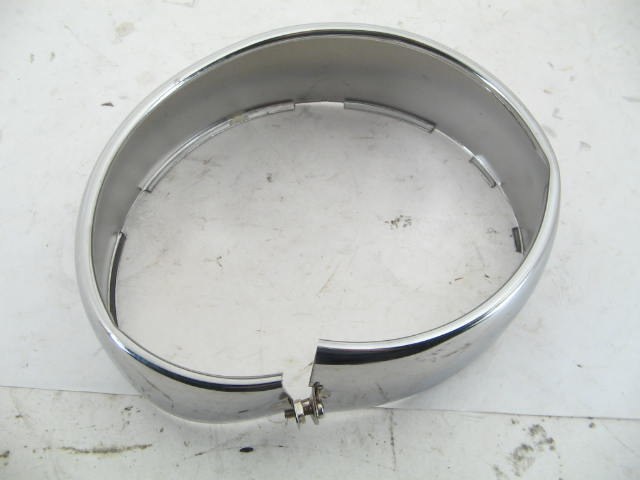 LARGE HEADLAMP CHROME RING