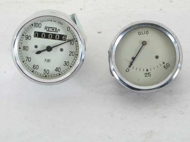 WHITE FACED GAUGE SET