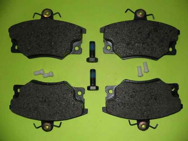 A/MARKET FRONT BRAKE PAD SET