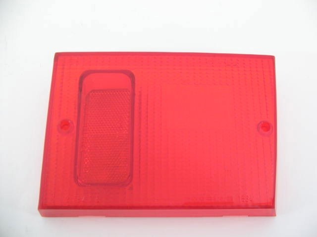 RIGHT REAR RED TAIL LAMP LENS