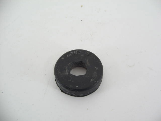 UNKNOWN RUBBER WASHER