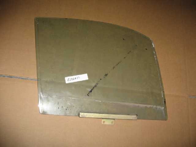 RIGHT ROLL UP DOOR GLASS