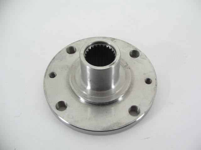 DRIVE AXLE HUB