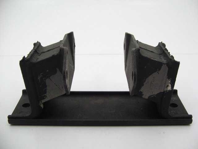 RIGHT LOWER MOTOR MOUNT