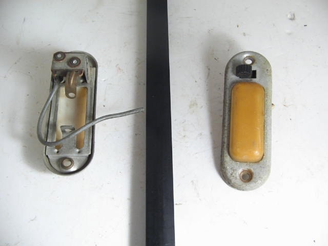 REAR INTERIOR LAMP ASSEMBLY