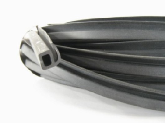 ON THE DOOR SEAL SET, 4 DOORS