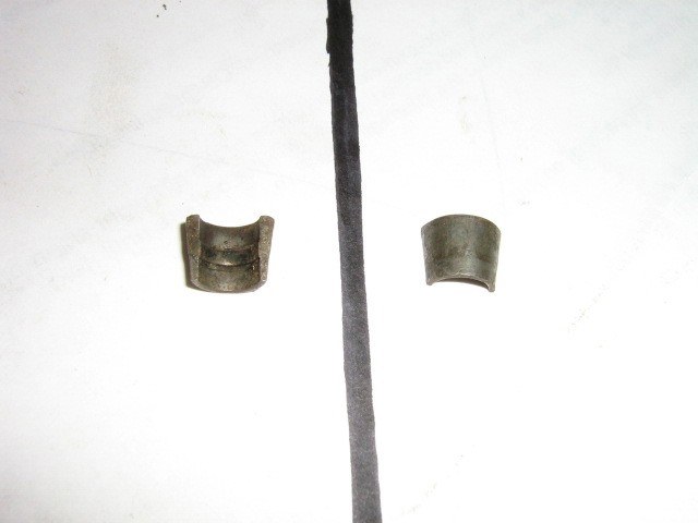 VALVE SPRING CUP LOCK KEEPER