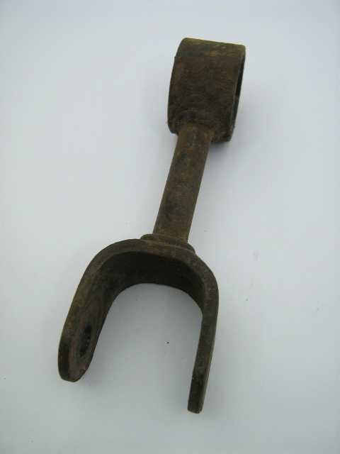 REAR SWAY BAR END BRACKET