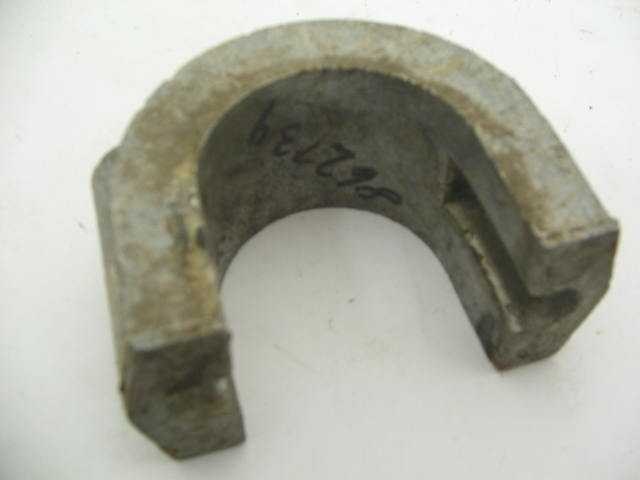 REAR SWAY BAR TO BODY BRACKET