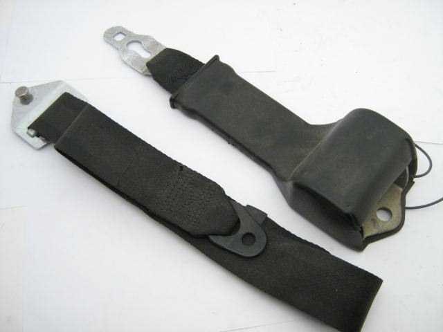1972-73  F SHOULDER & LAP BELT