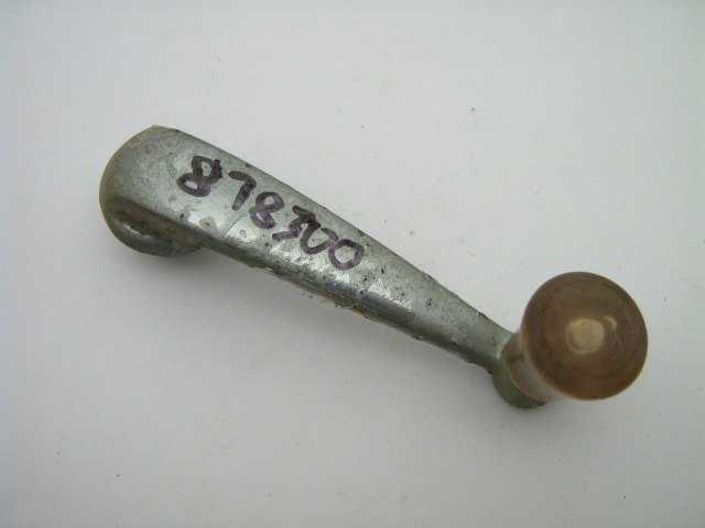 WINDOW HANDLE W SMOKEY KNOB