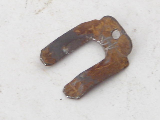 CONTROL CABLE HOUSING CLIP