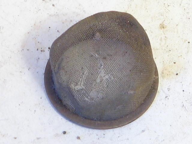 BRAKE MASTER CYLR RES SCREEN