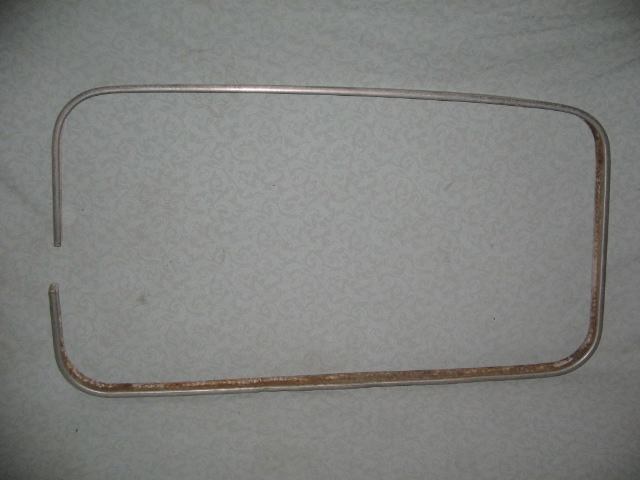 RT DOOR GLASS OUTER ALLOY TRIM