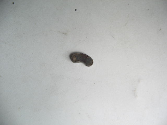 DOOR WINDOW HANDLE KEY