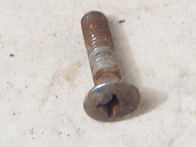 SCREW FOR 905113 OR 905114