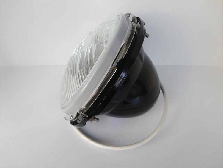EUROPEAN HEADLAMP PAIR