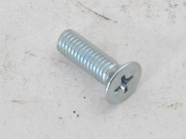 TOP LATCH TO FRONT BOW SCREW