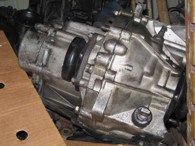 5 SPEED TRANSAXLE