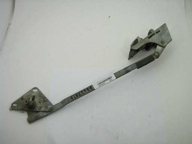1958 LEFT DOOR LATCH ASSY