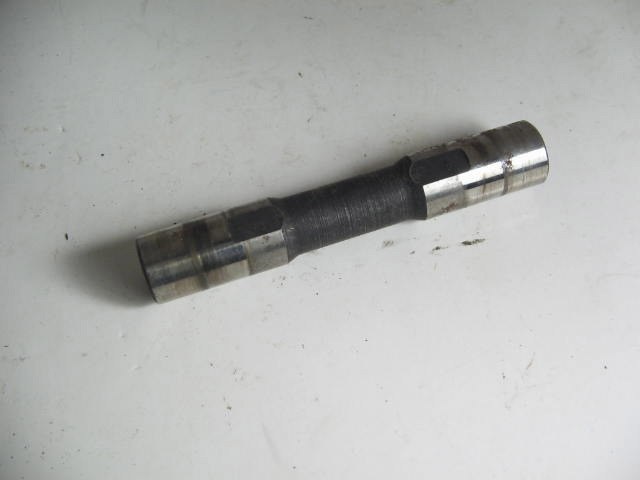 DIFFERENTIAL PINION GEAR SHAFT