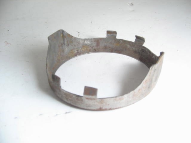 PINION GEAR SHAFT RETAINER